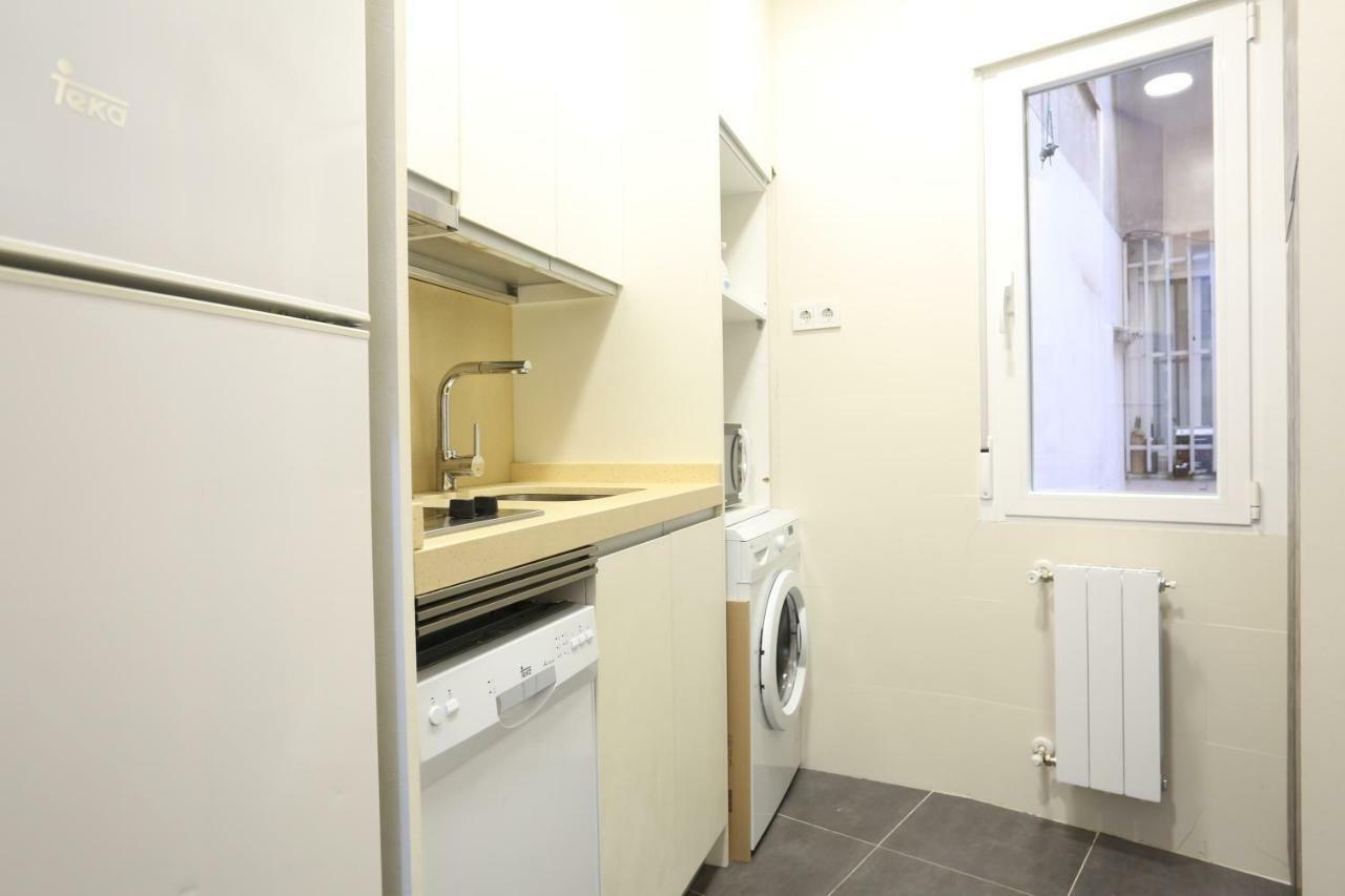 Atocha Art Apartment Madrid Ngoại thất bức ảnh