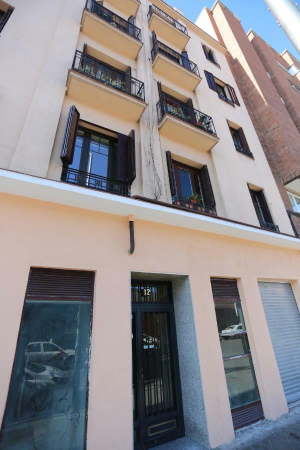 Atocha Art Apartment Madrid Ngoại thất bức ảnh