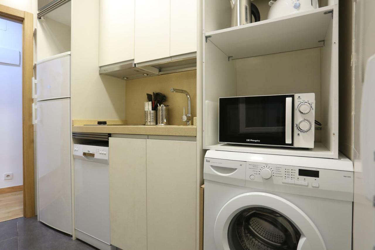 Atocha Art Apartment Madrid Ngoại thất bức ảnh