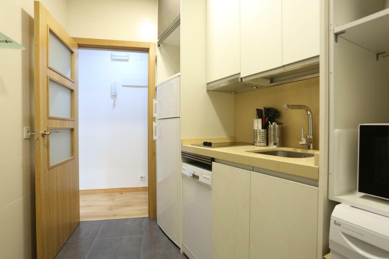Atocha Art Apartment Madrid Ngoại thất bức ảnh