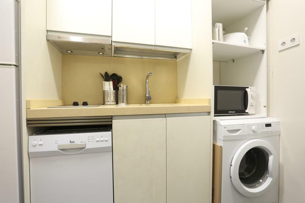 Atocha Art Apartment Madrid Ngoại thất bức ảnh