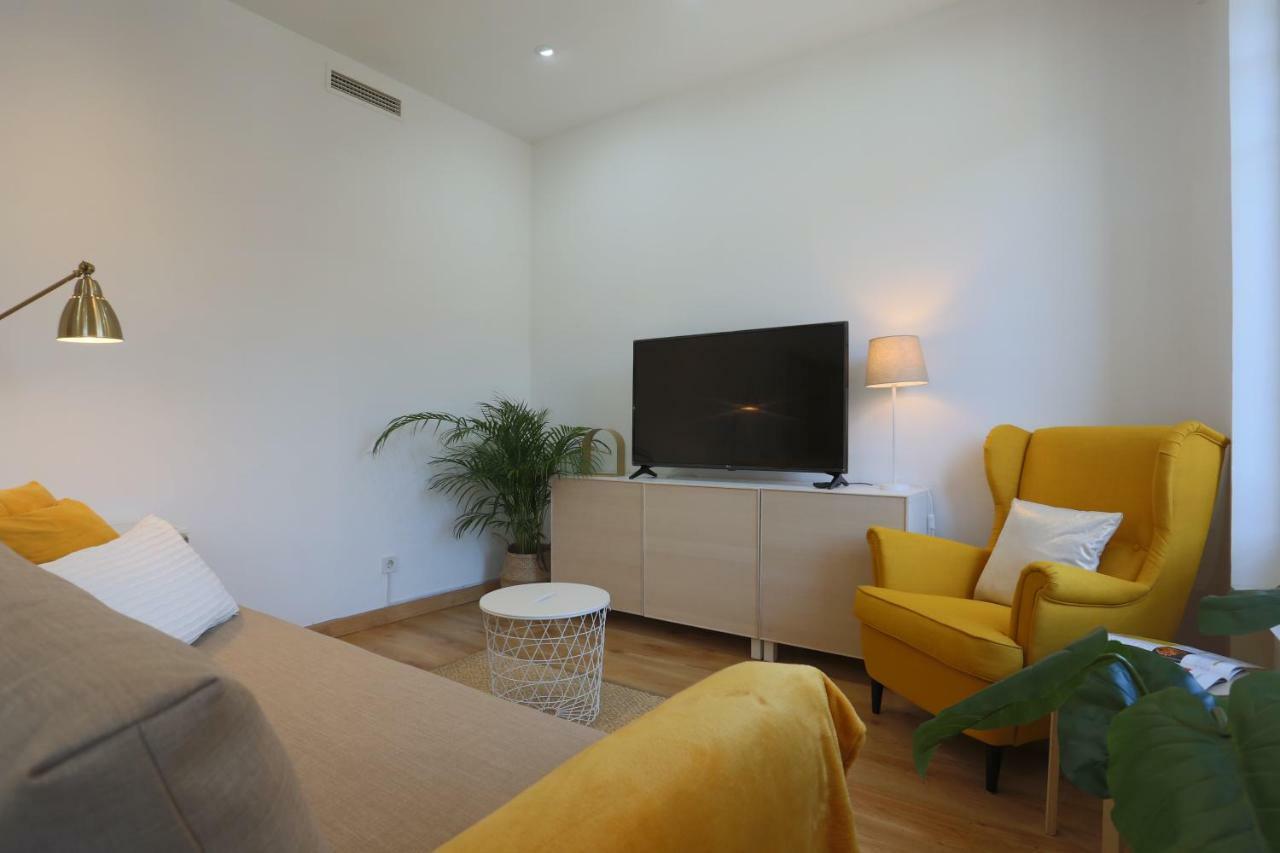Atocha Art Apartment Madrid Ngoại thất bức ảnh